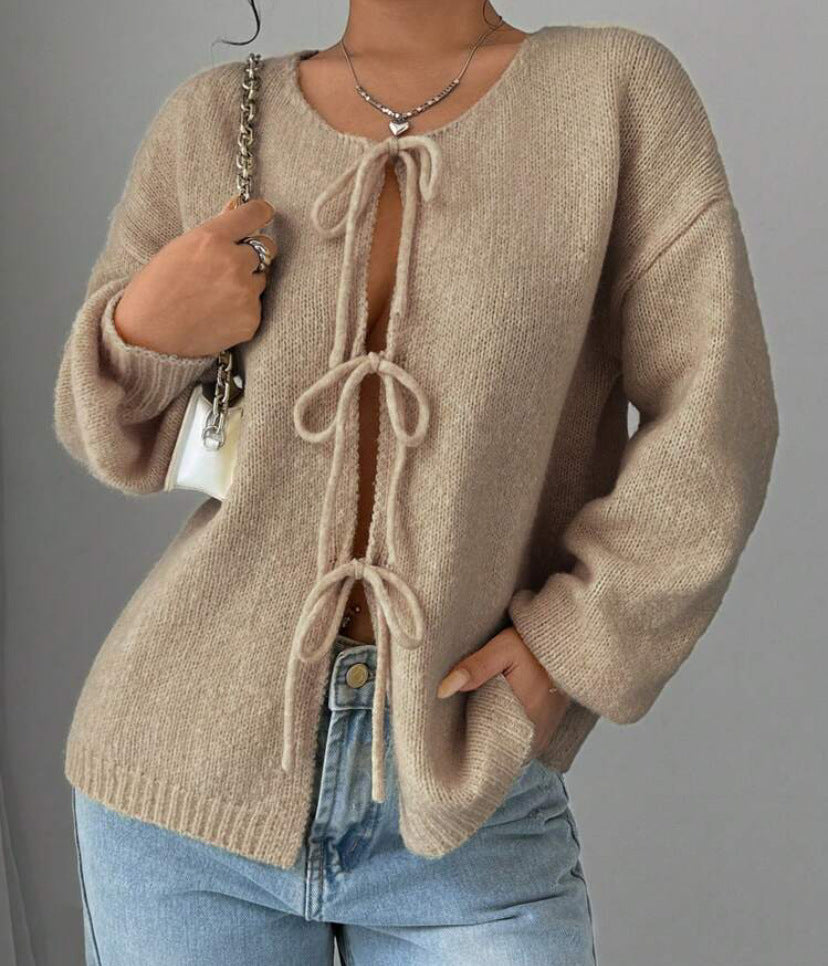 Damen Oversized Strickpullover mit dekorativem Schnürdetail ModeGeist