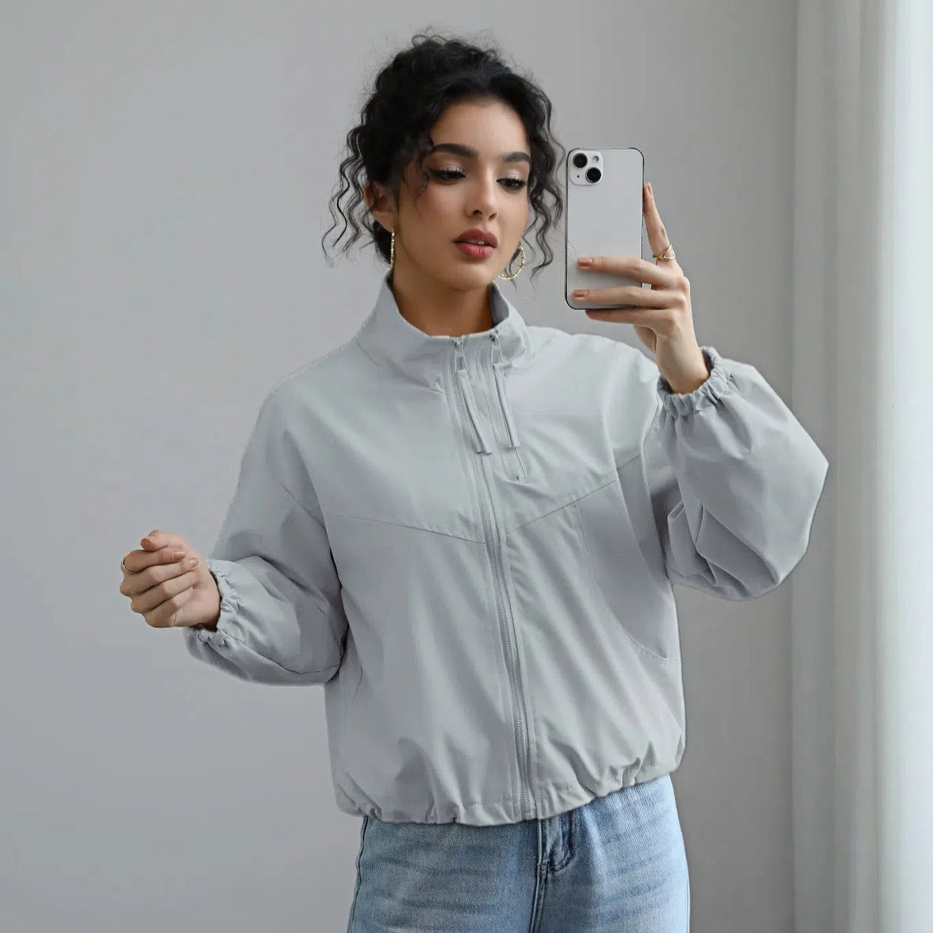 Damen modische Übergangsjacke mit hohem Kragen und elastischem Bund ModeGeist