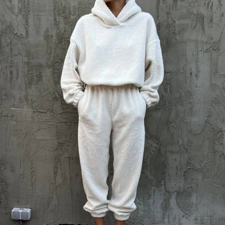 Damen gemütlicher Fleece-Jumpsuit mit elastischem Bund und Kapuze ModeGeist