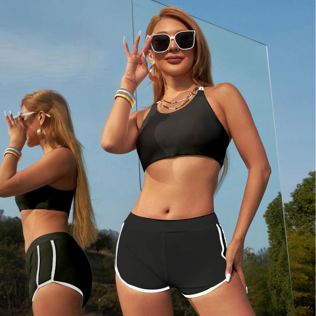 Moderner Damen Sport-Bikini mit hohem Beinausschnitt