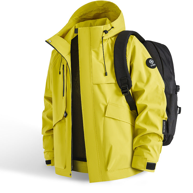 Herren technische Outdoor-Jacke mit innovativem Taschenkonzept und atmungsaktiven Materialien ModeGeist