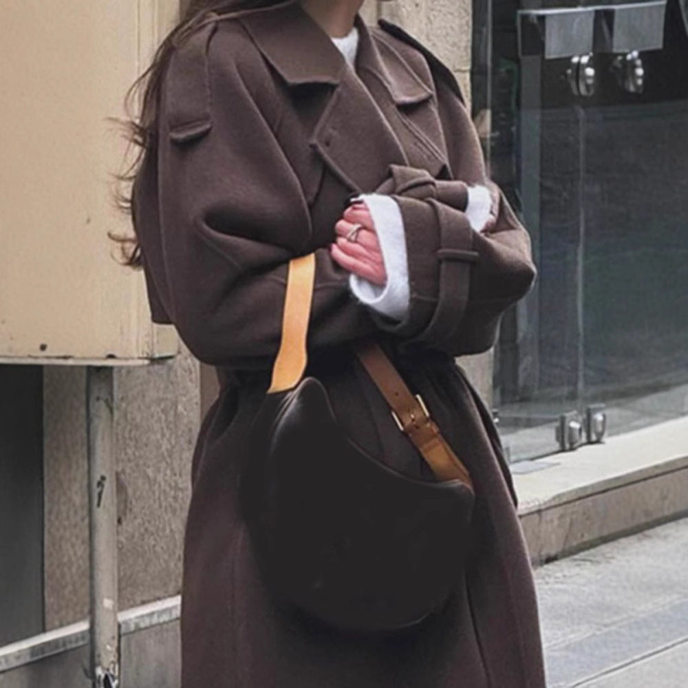 Damen Oversize Wintermantel mit elegantem Revers und praktischen Taschen ModeGeist