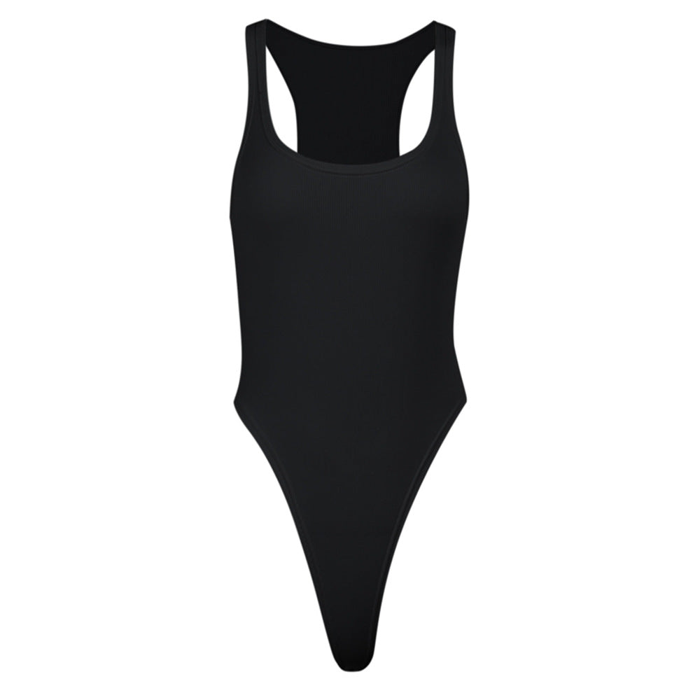 Moderner Damen-Badeanzug mit Racerback und hohem Beinausschnitt