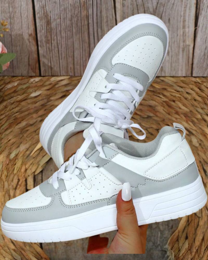 Moderne farbige Sneaker für Damen - Prisca