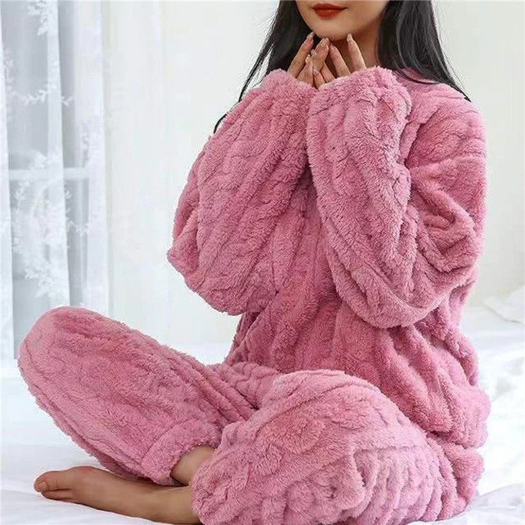 Gönnen Sie sich dieses schöne und bequeme Rosa Pyjama-Set