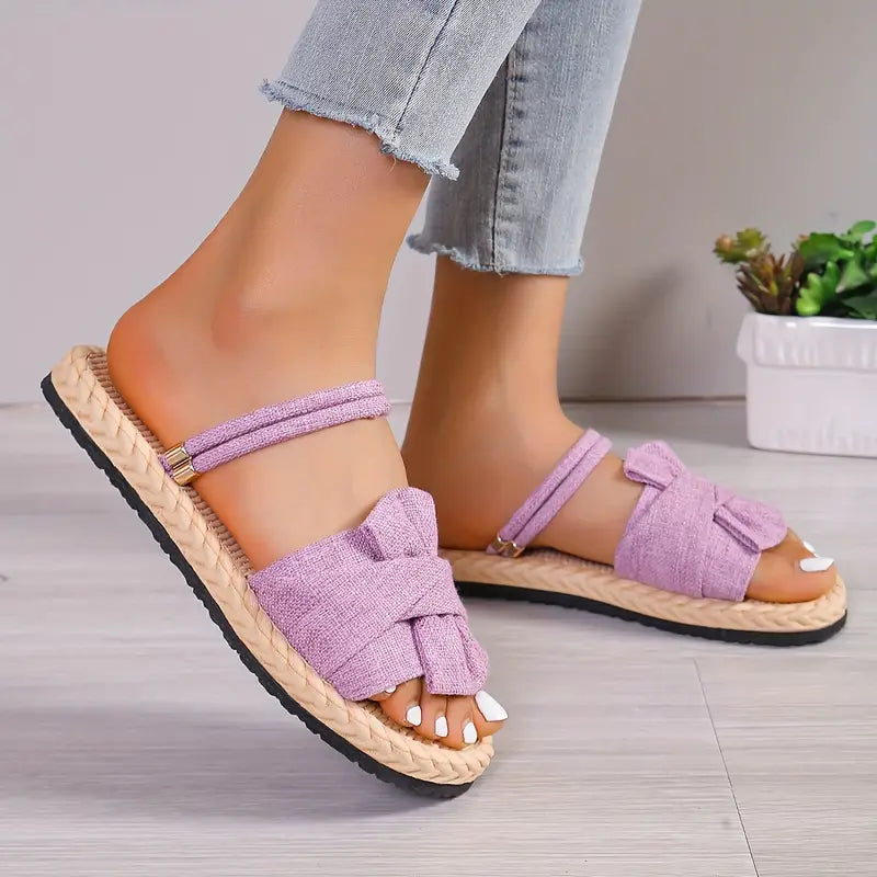Brenda: Einfarbige, weiche Sandalen