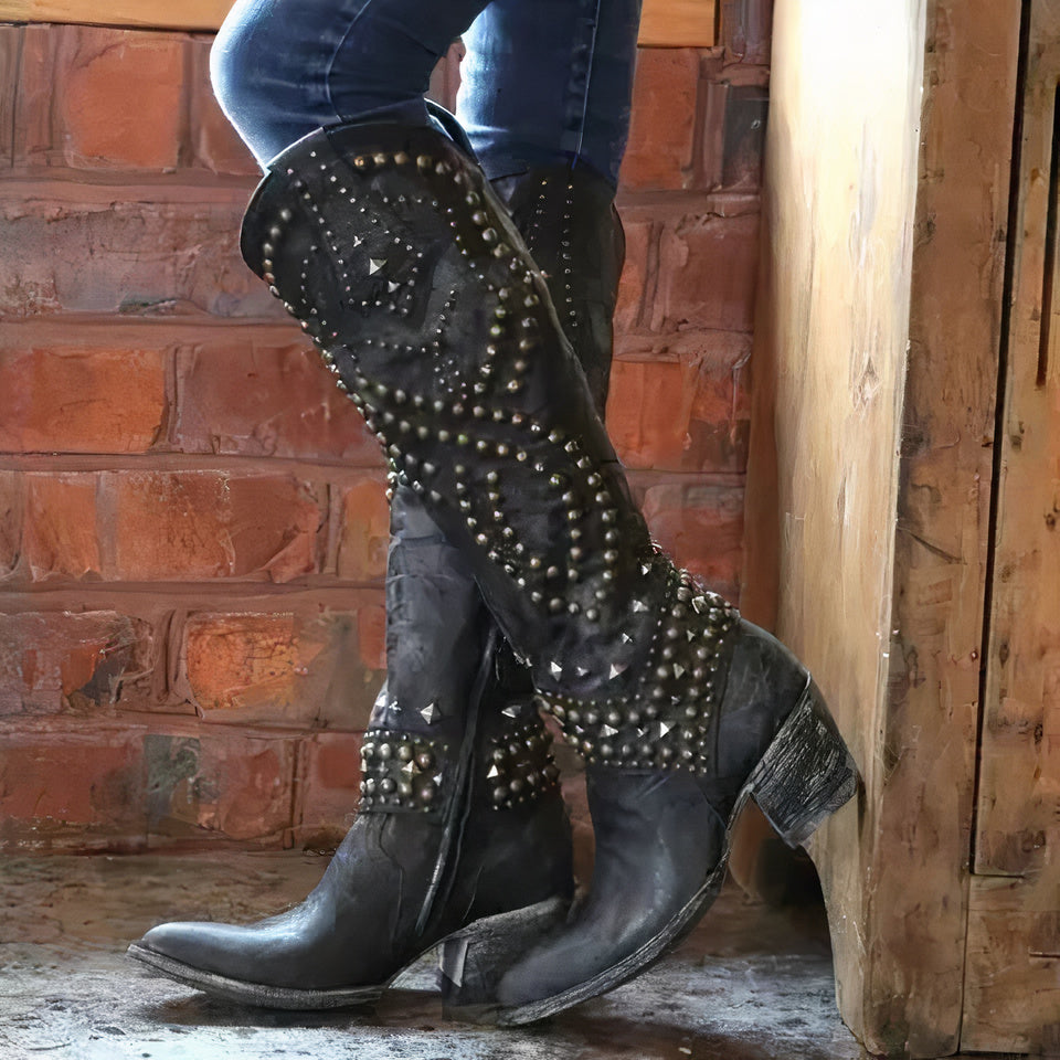 ModeGeist | Niete Lange Dicke Absatzstiefel