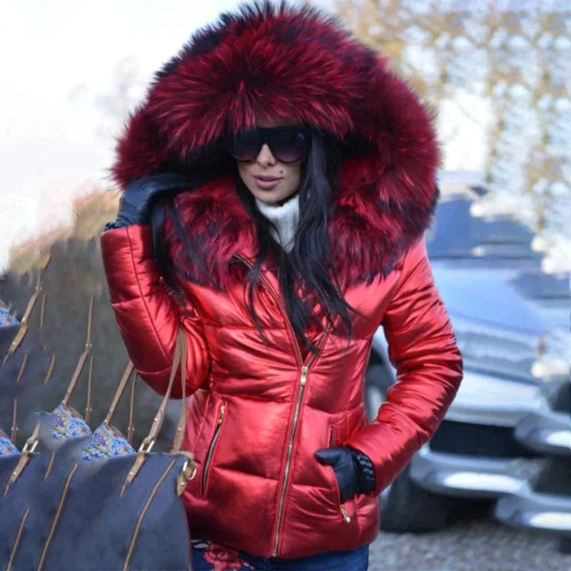 ModeGeist | Winterjacke mit Kapuze aus Fell