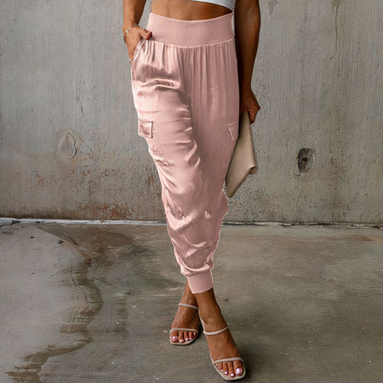 Raffinierte Carghose mit edlem Satin-Glanz - Rayna