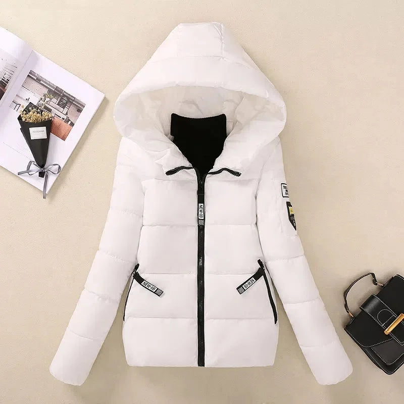 ModeGeist | Gefütterte Winterparka mit Kapuze Warme Jacke