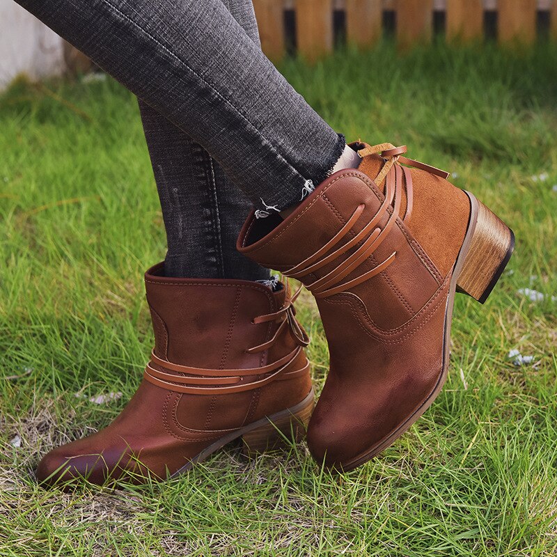 ModeGeist | Damenstiefel Weinlese Schnürstiefel