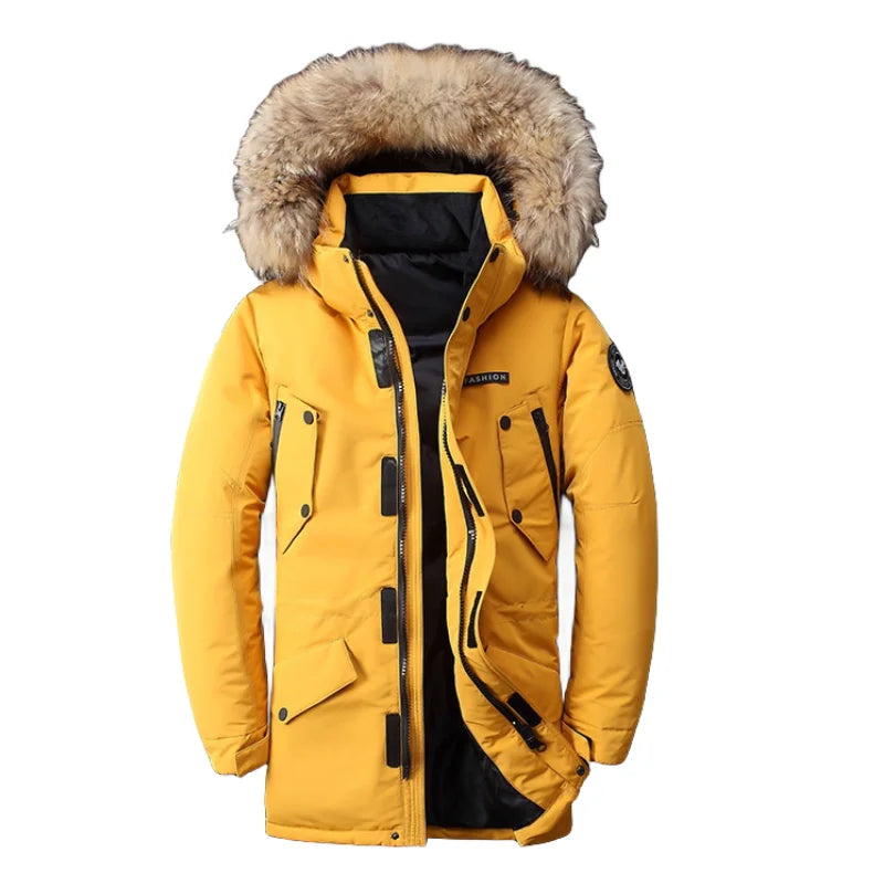 ModeGeist | Mittellanger Wintermantel mit Kapuze
