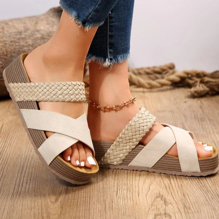 Sibyl - Modische orthopädische Sandalen