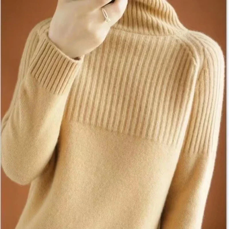 Frauen Rollkragenpullover mit gerippter Struktur