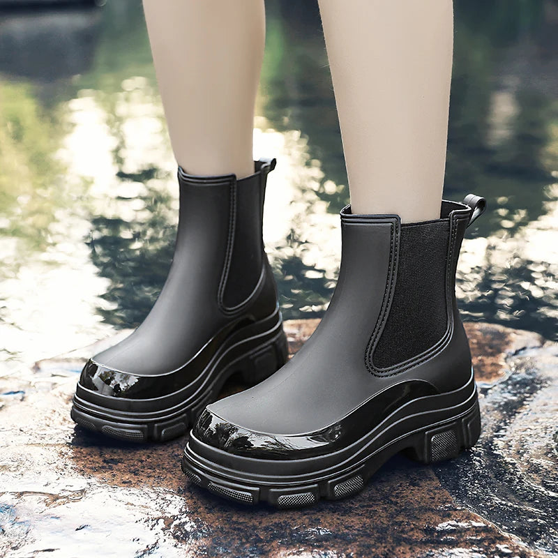 ModeGeist | Kurze Gummistiefel – Wasserdicht – Slip-On – Elastische Einsätze – Grip-Sohle