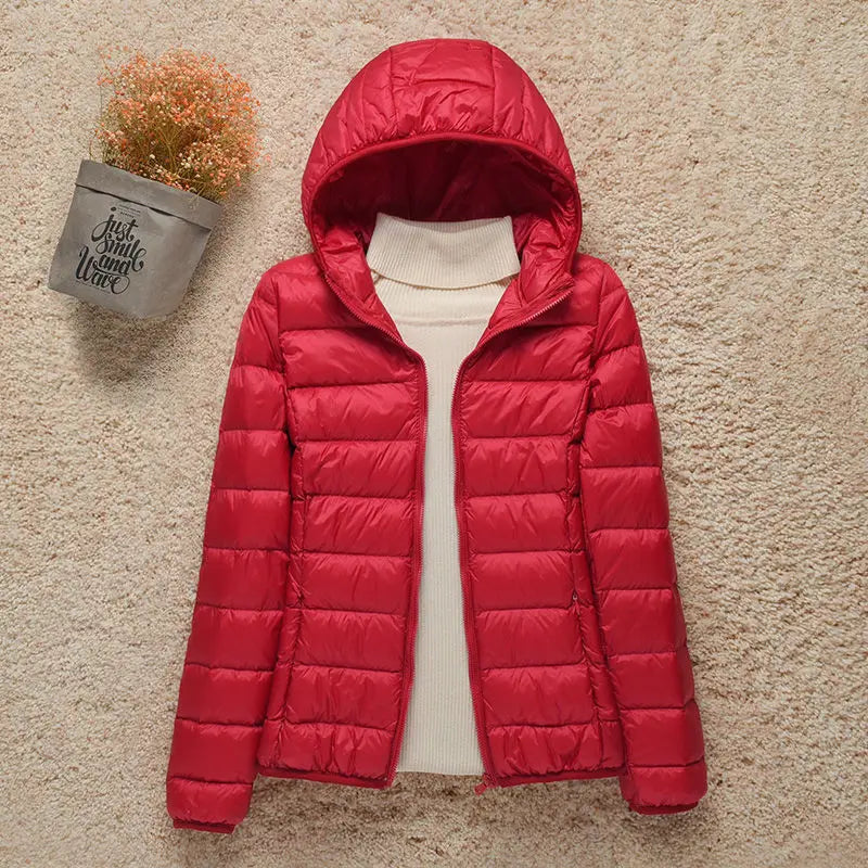 ModeGeist | Winterjacke mit Reißverschluss und Kapuze und Langen Ärmeln - Winter