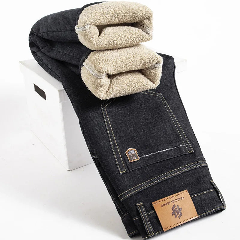 Eleonora: bequeme, klassische Winterhose
