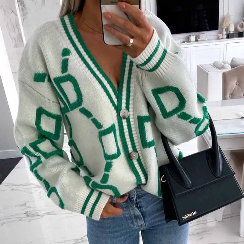 ModeGeist | Strickcardigan mit Grafischem Muster Knopfverschluss Trendiger Look