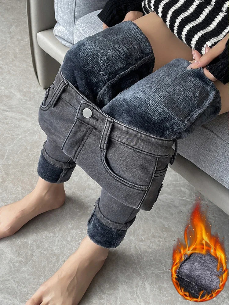 Maura:  Trendige und bequeme Winterhose