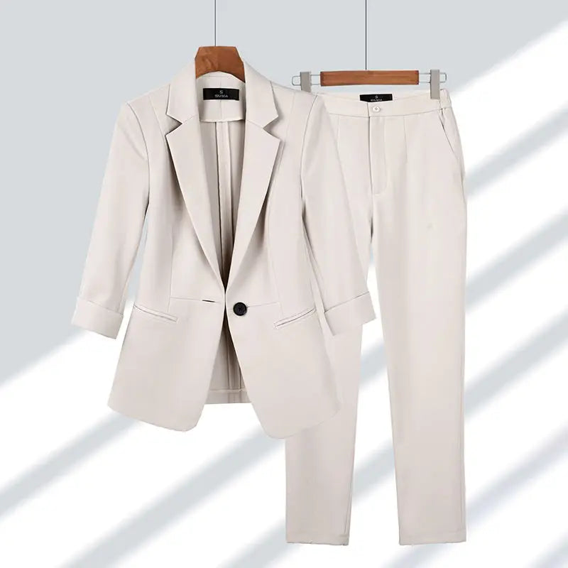 Avelena: Luxurious Blazer Set
