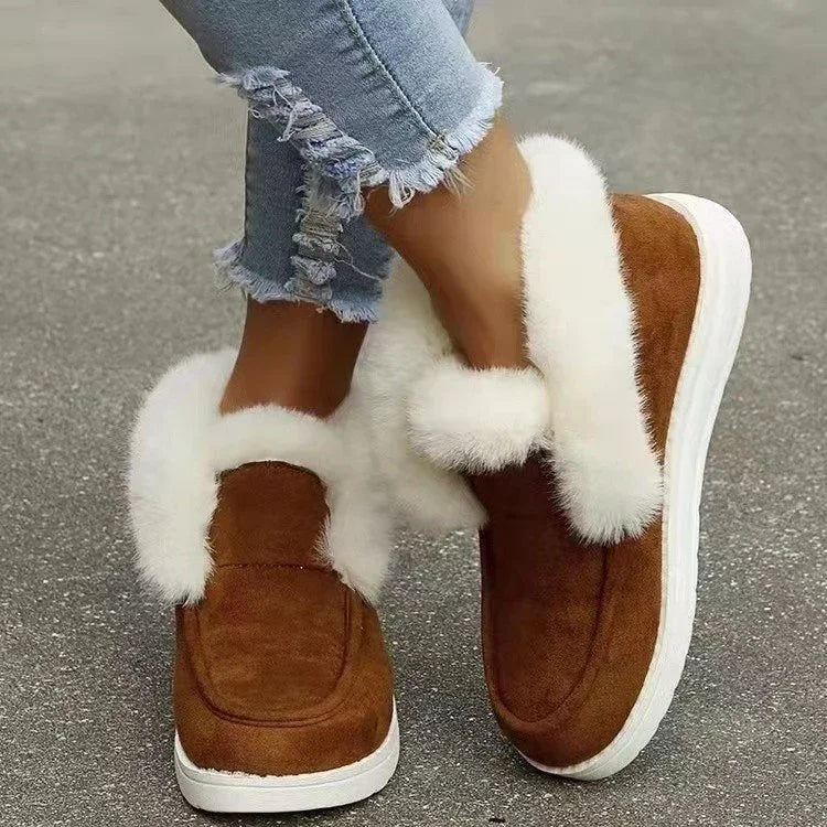 ModeGeist | Slip-On-Velours-Stiefeletten mit Plüschigem Fellfutter