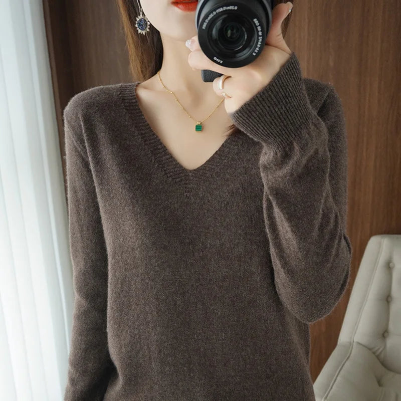 ModeGeist | Pullover - Bequemer V-Ausschnitt Pullover
