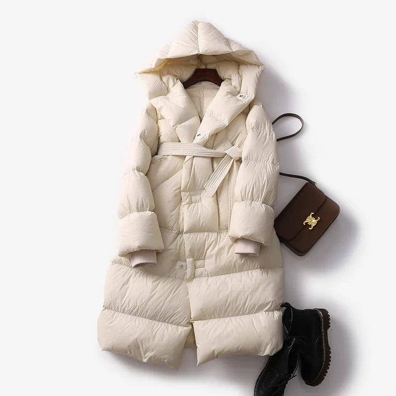 ModeGeist | Lang mit Kapuze für Frauen Ideal für den Winter