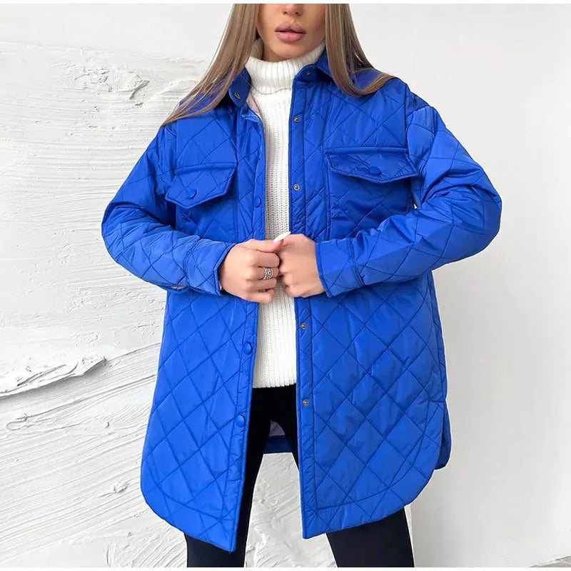 ModeGeist | Klassisch gesteppte Jacke mit Druckknöpfen