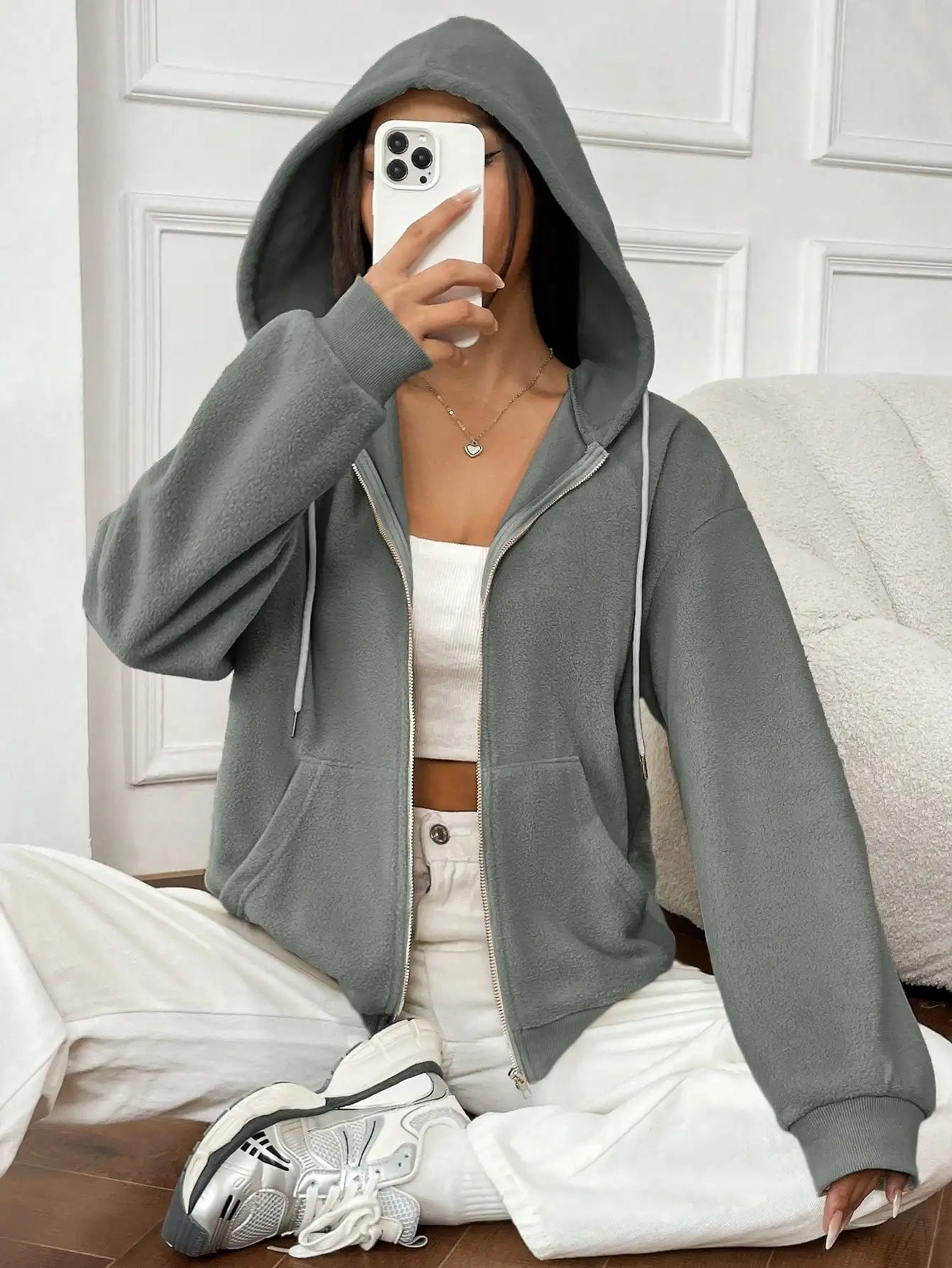 ModeGeist | Kapuzenjacke mit Reißverschluss