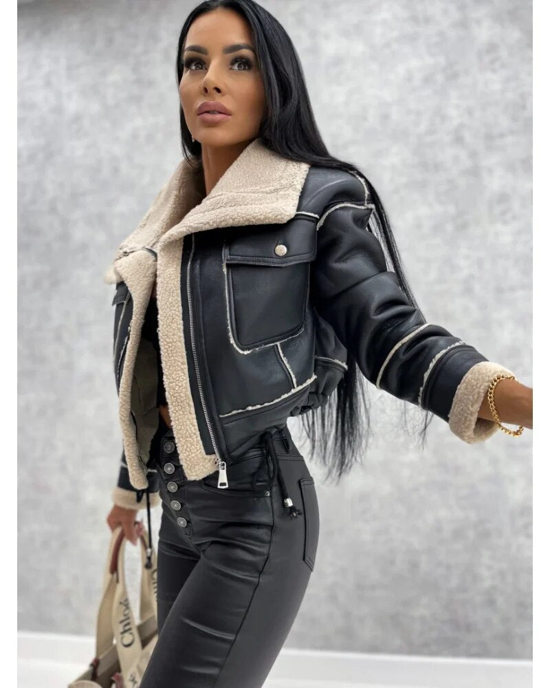 ModeGeist | Lederjacke mit Teddyfutter