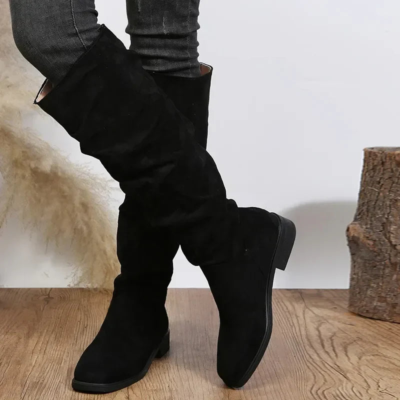 ModeGeist | Hohe Röhre Biker Stiefel mit Klobigem Absatz und Runder Zehe