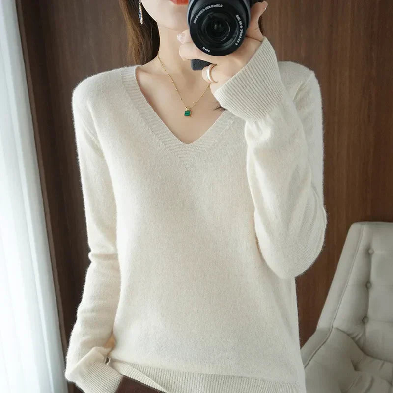 ModeGeist | Pullover - Bequemer V-Ausschnitt Pullover