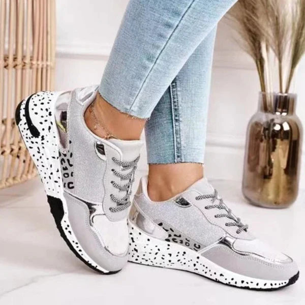 Women's Lion Turn Shoes