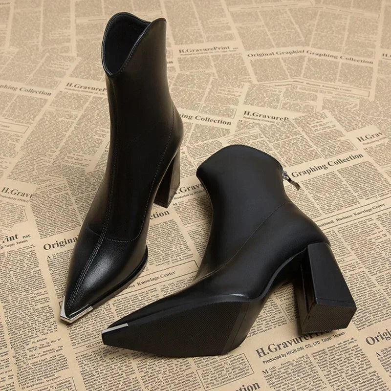 CAROL - Verchromte Stiefeletten mit Spitze