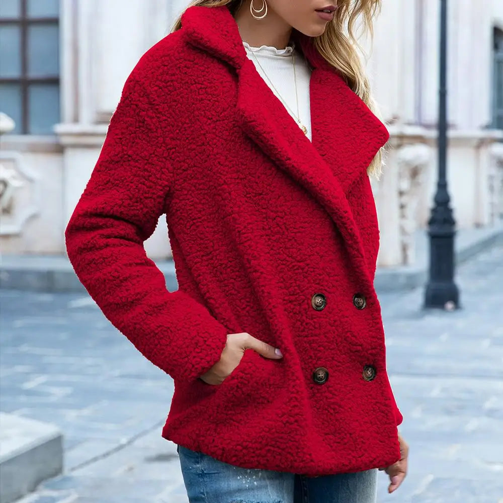 Kurze, kuschelig warme Teddyjacke Nela