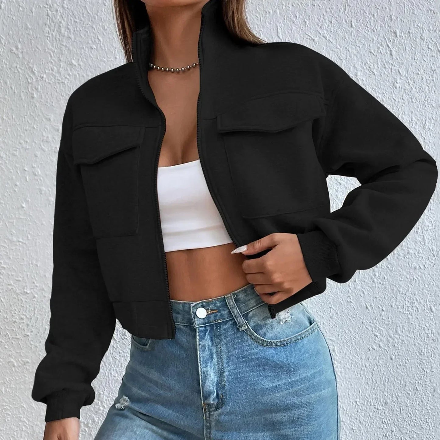 ModeGeist | Stilvolles Zip Up Crop Top