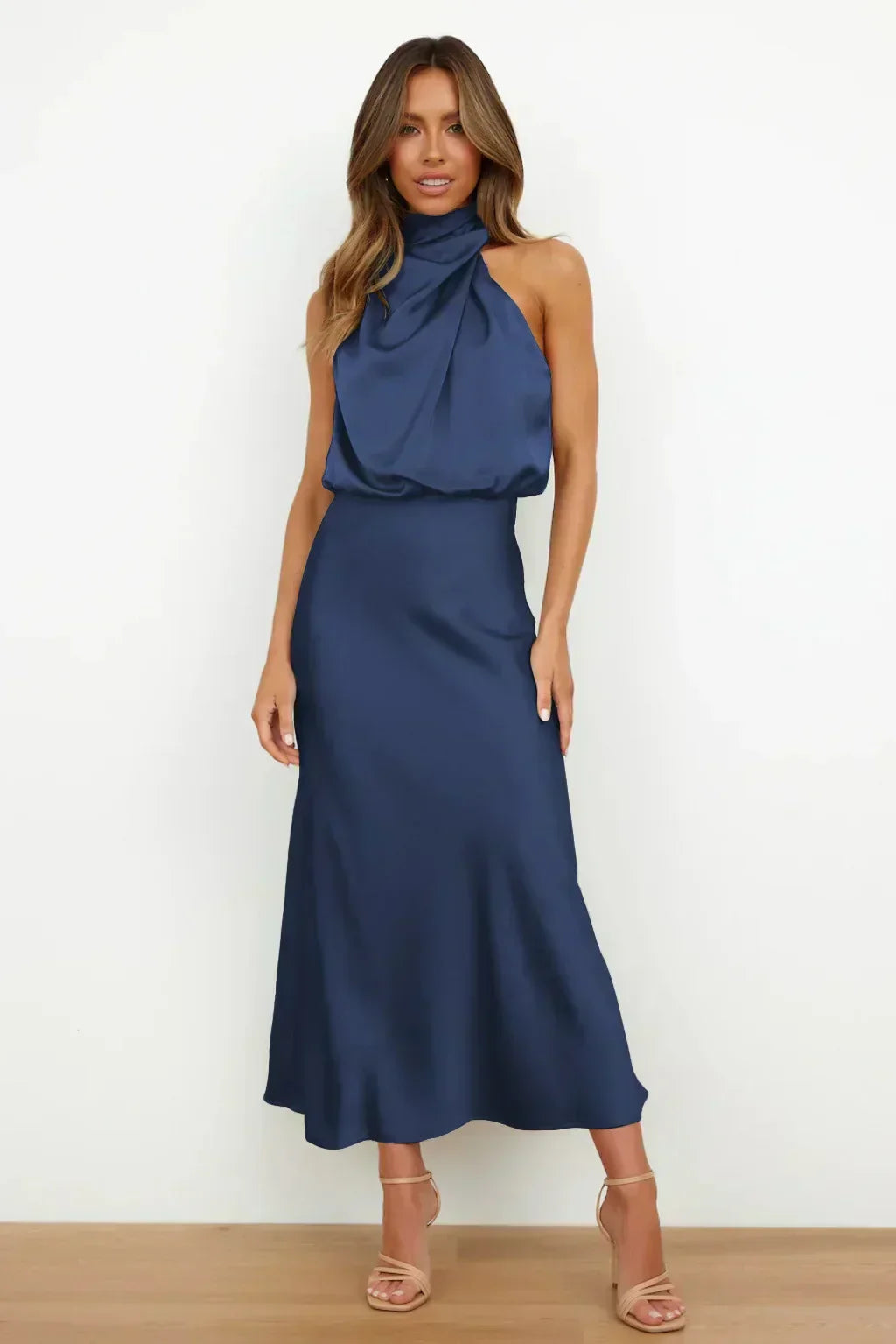 MODEGEIST Damen Abendkleid Neckholder A-Linie Satin elegant Festlich