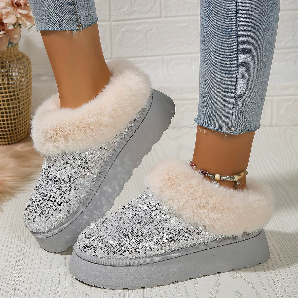 Shayla:  Bequeme und lockere Winter-Shorts