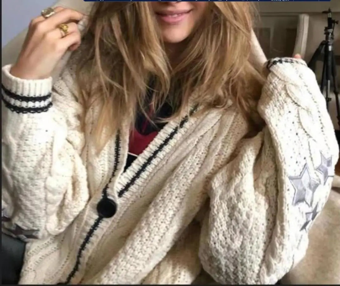 Moderner, minimalistischer Wintermantel von Christel