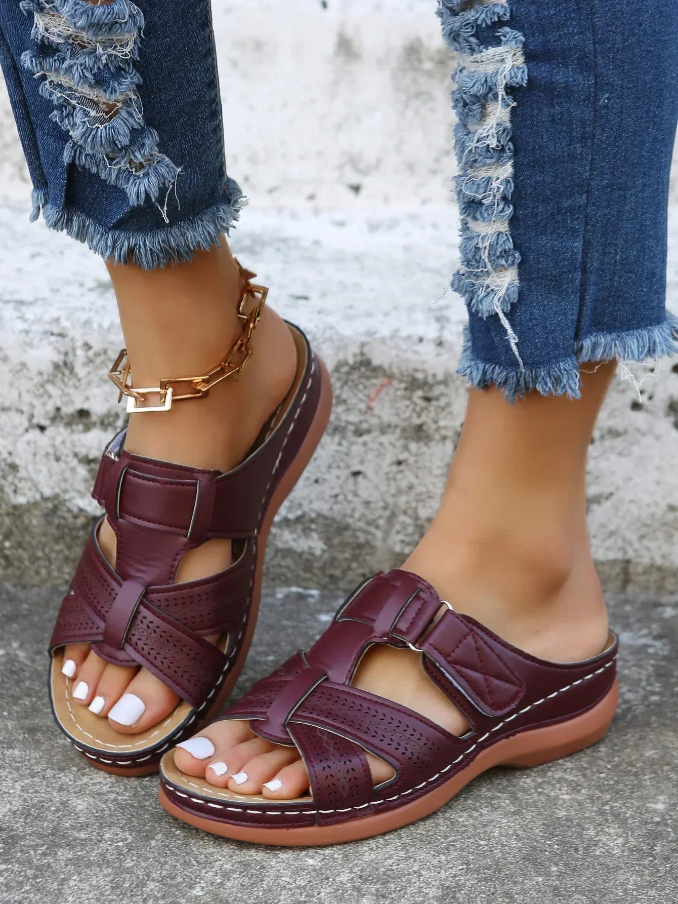 MODEGEIST Damen Keilabsatz-Sandalen Gepolstert Verstellbare Riemen Fußbett