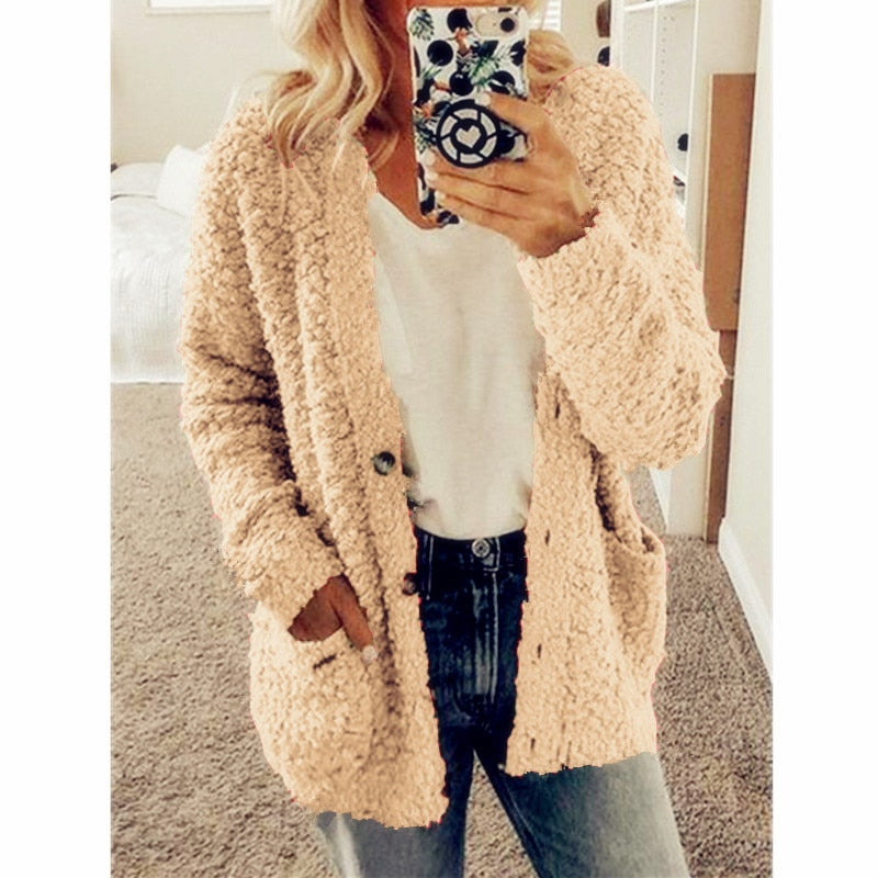 Leythara Witte Fuzzy Gebreide Cardigan