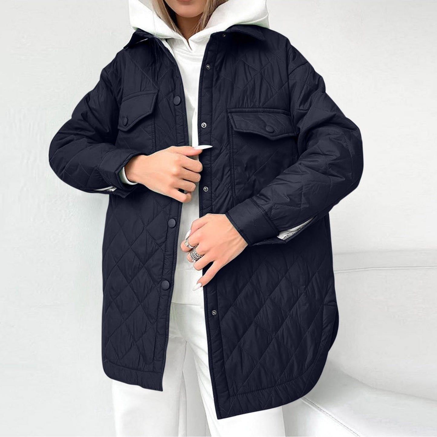 ModeGeist | Lange Steppjacke mit Druckknopfverschluss für Frauen Ideal für Den Winter