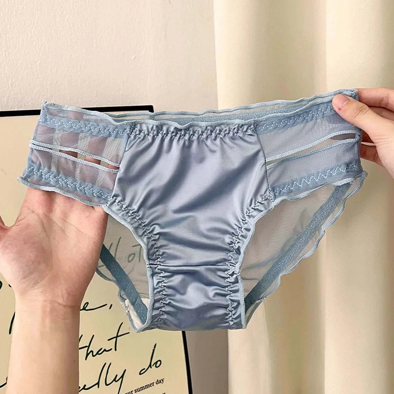 Maddy Satin-Unterwäsche mit Spitze: 3+2 gratis