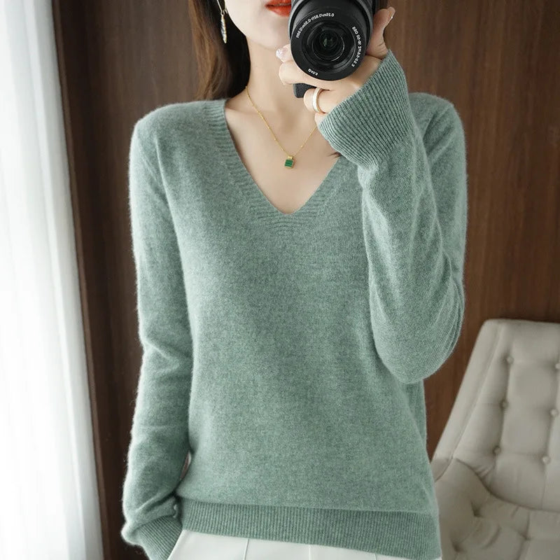 ModeGeist | Pullover - Bequemer V-Ausschnitt Pullover