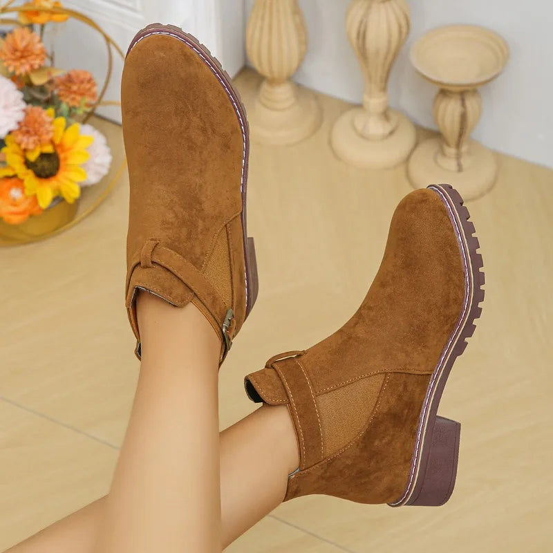 ModeGeist | Winter Schnalle Stiefel Runde Zehe Chunky Absätze