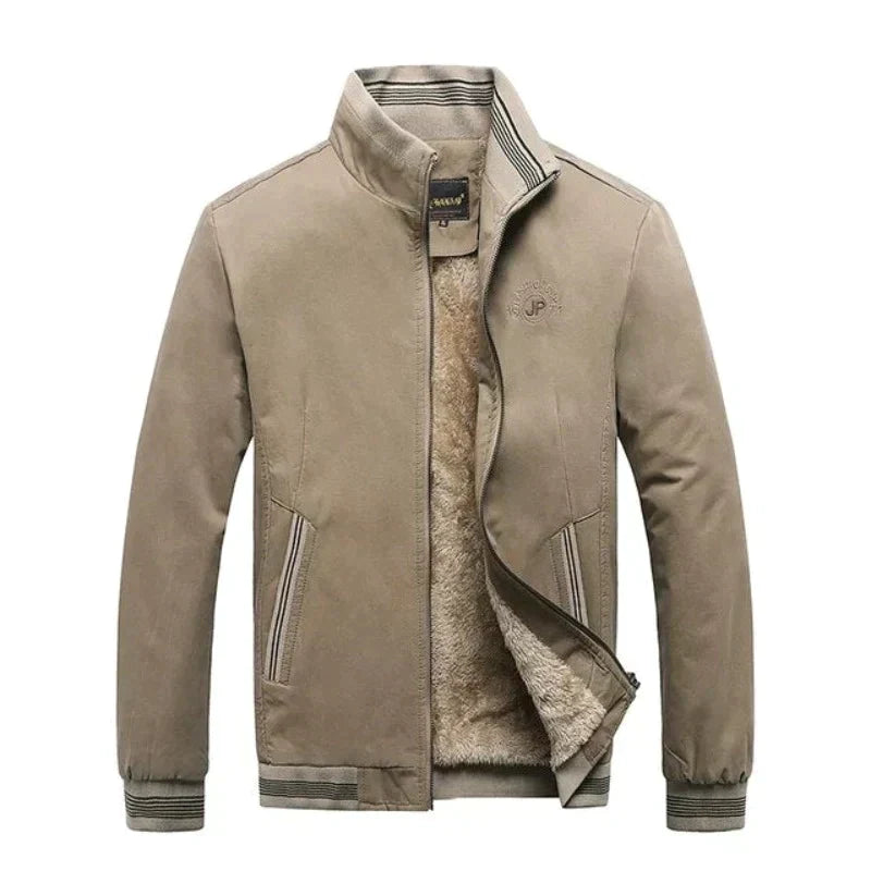 ModeGeist | Mit Fleece gefütterte Winterjacke