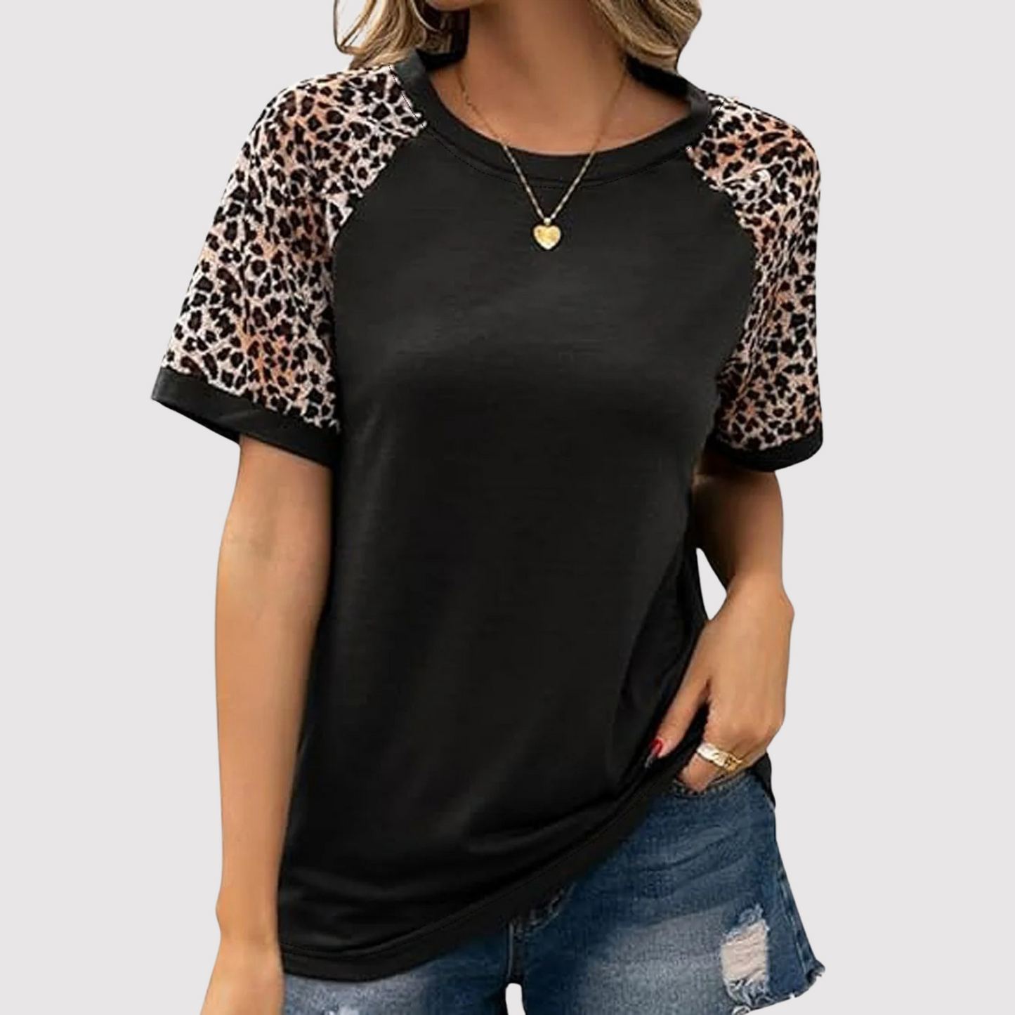 Leopardenmuster-Shirt Elsie mit Rundhalsausschnitt