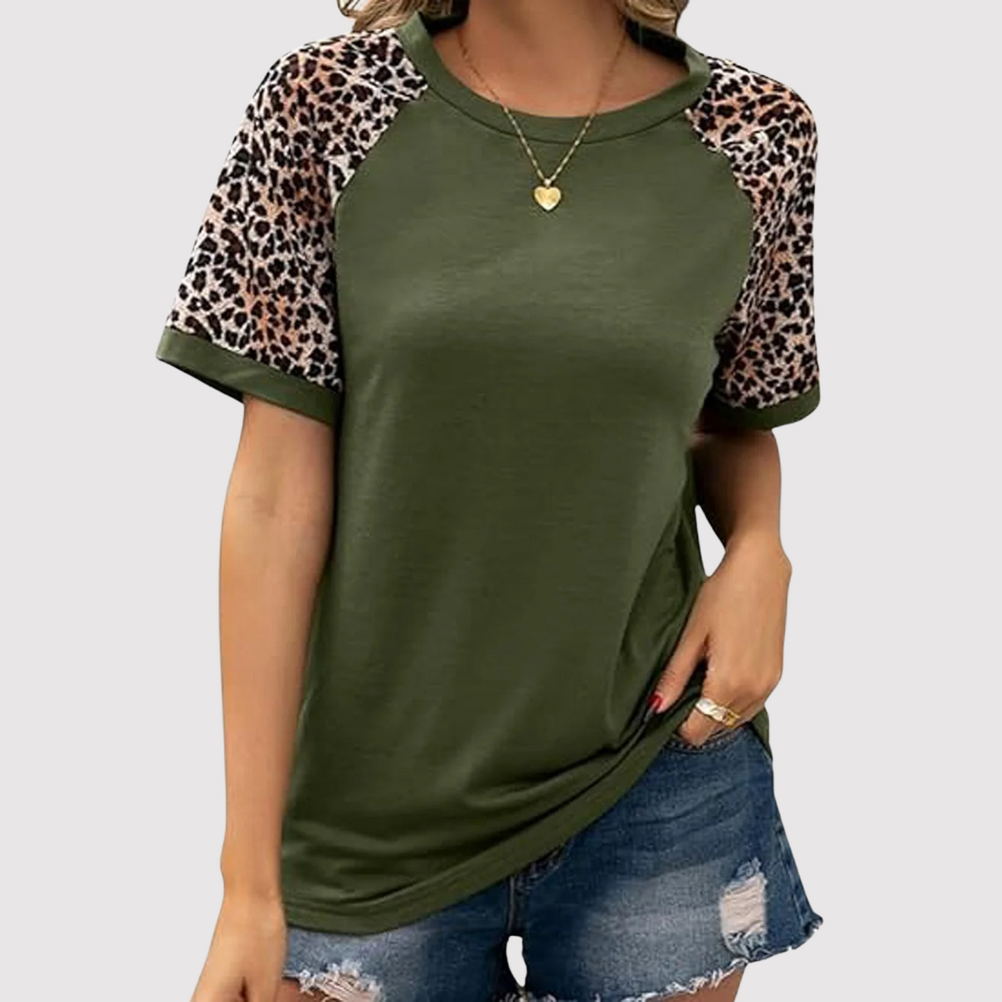 Leopardenmuster-Shirt Elsie mit Rundhalsausschnitt