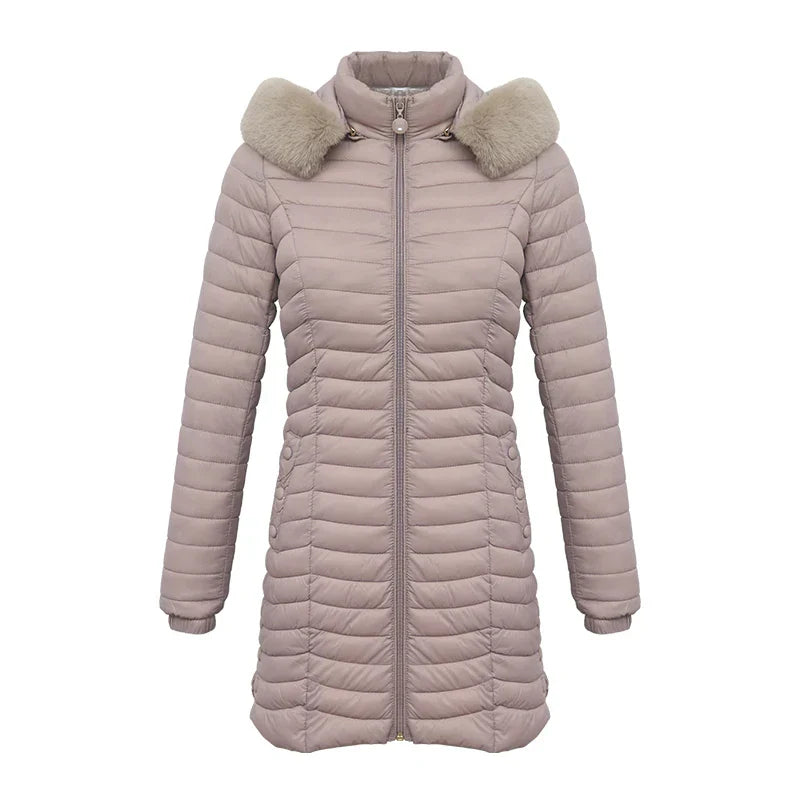 ModeGeist | Slim Fit Winter Puffer Jacke mit Pelzkapuze