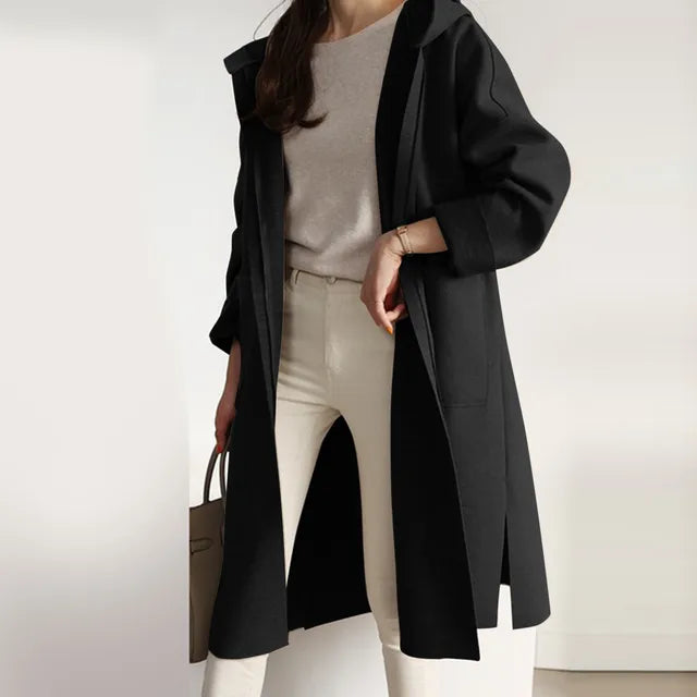 ModeGeist | Elegante Taubjacke mit Kapuze